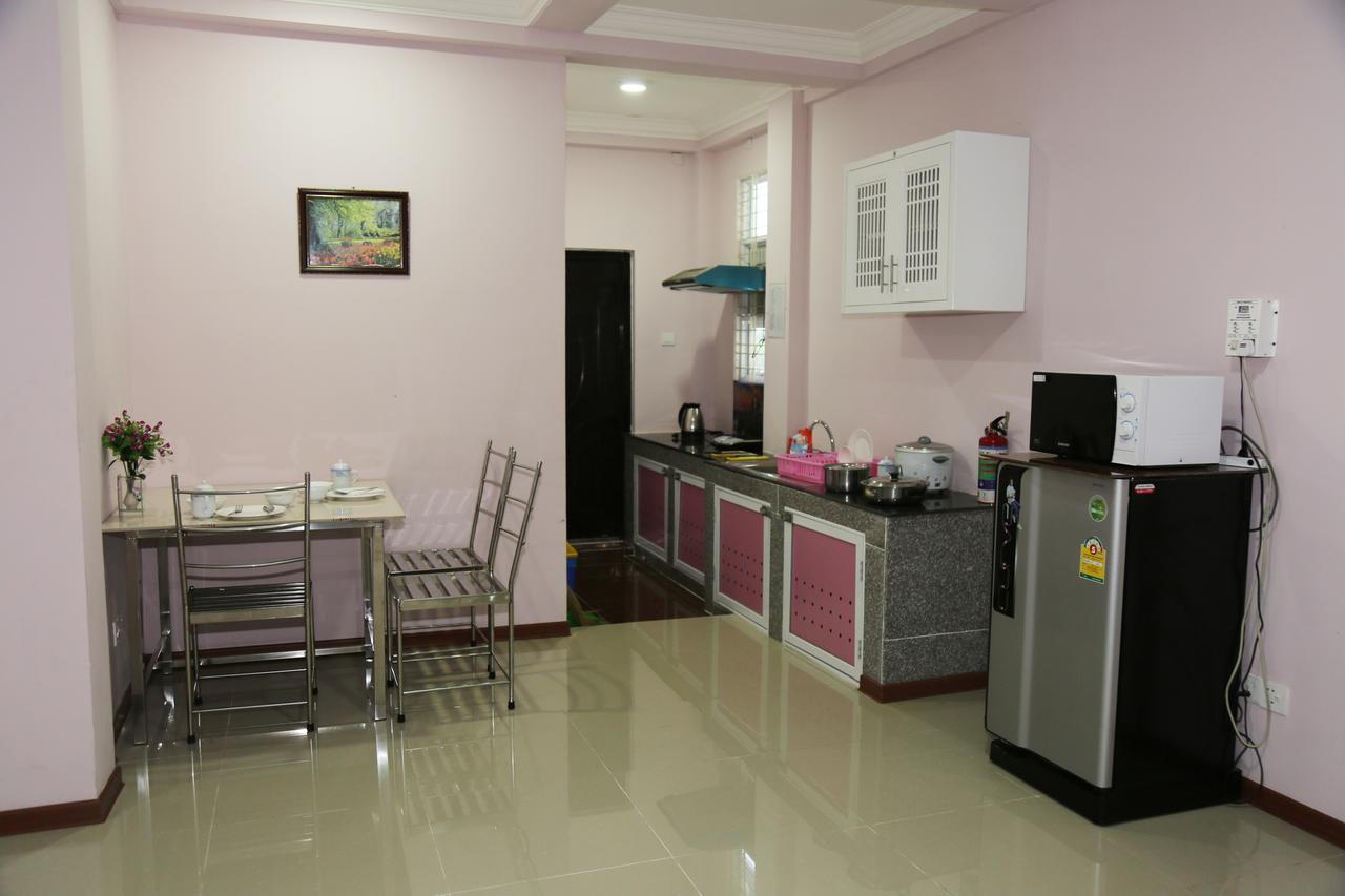 Winner Residence Rangoon Buitenkant foto